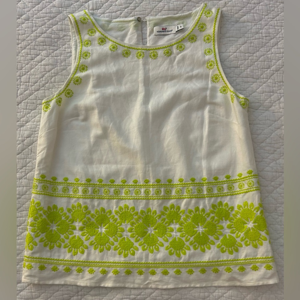 Vineyard Vines Embroidered Shirt Size 8
